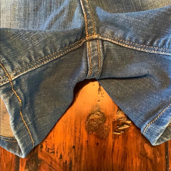 Levi’s denim shorts size 26 - Picture 2 of 9